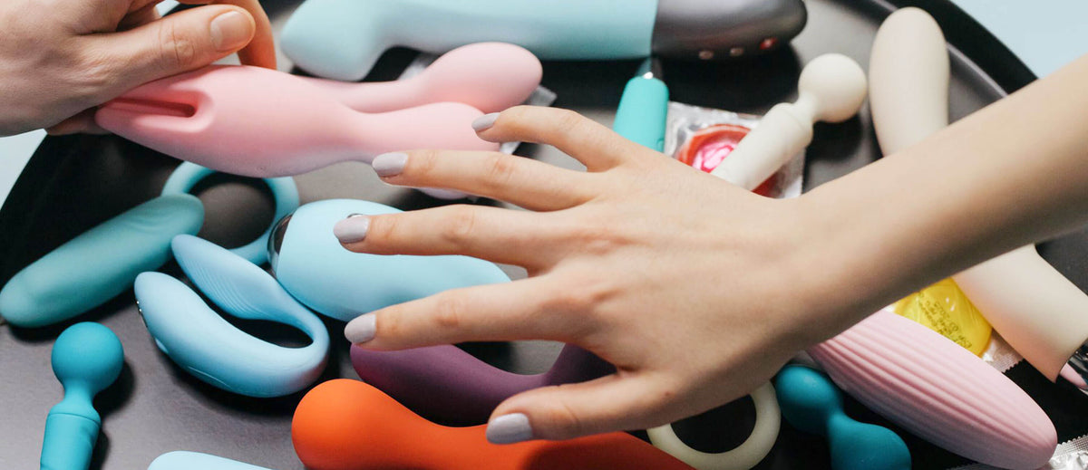 wondebliss-blog-are-silicone-toys-safe-for- sensitive-skin