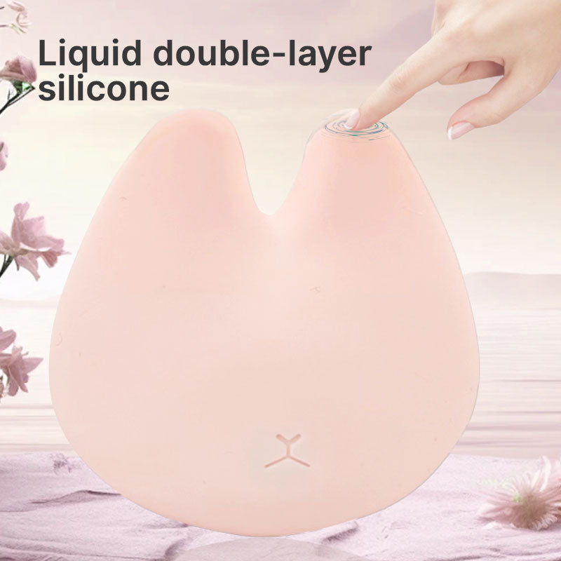 WONDEBLISS Kitty clitoral clamp vibrator soft silicone surface texture detail