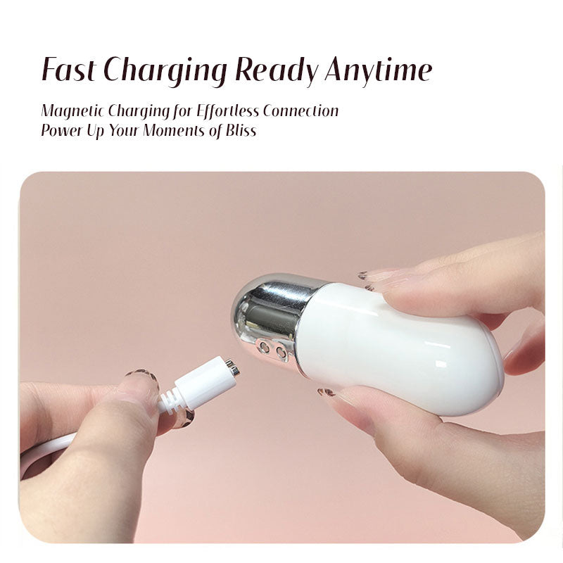 WONDEBLISS Mini Capsule clitoral suction stimulator magnetic charging cable detail