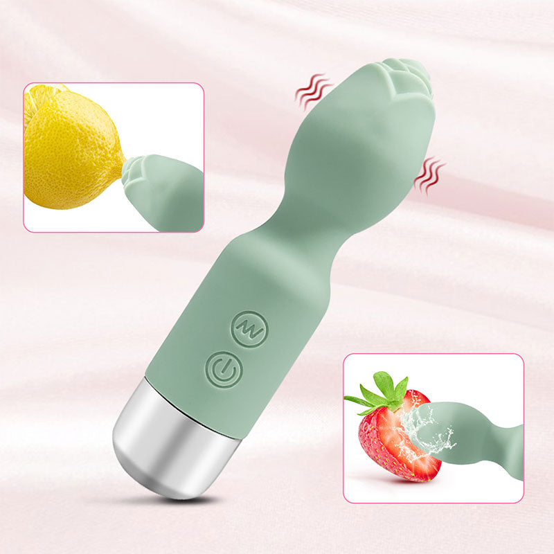 WONDEBLISS Rose Mini AV vibrator rose shape design detail