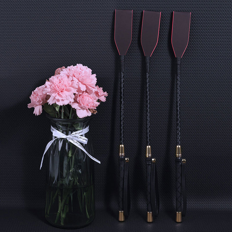 Wondebliss heat-sensitive color changing leather spanker standing display full product view